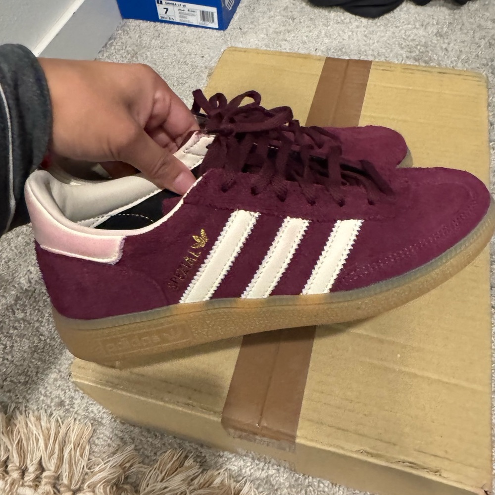 Adidas spezial